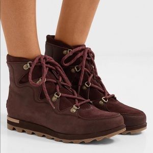 Like new Sorel wedges